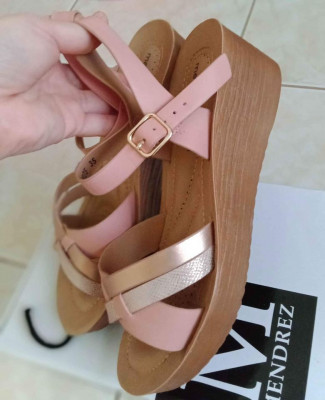 Mendrez Sandals (with box)