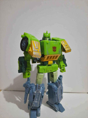 (2019) Transformers Wfc Siege Voyager Springer