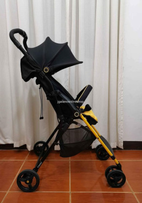 Lightweight Stroller Combi F2 Plus