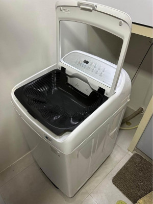 Samsung 8.0 kg Top Load Incerter washing machine