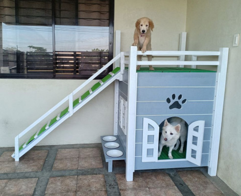 WOODEN PET HOUSE