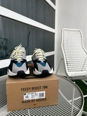 adidas Yeezy Boost 700 Wave Runner