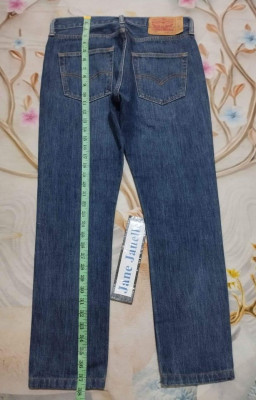 Original Levi's 501 size 32 on tape(code996)