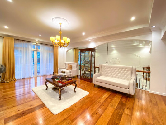 ⁣Impeccable Massive Mansion for Sale in Loyola Grand Villas⠀