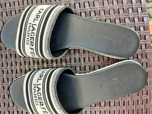 Karl Lagerfeld Slides Sandals