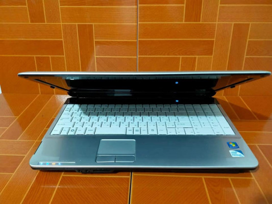 FUJITSU LIFE BOOK AH42/C