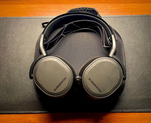 Steelseries ARCTIS 9 Wireless Gaming Headset