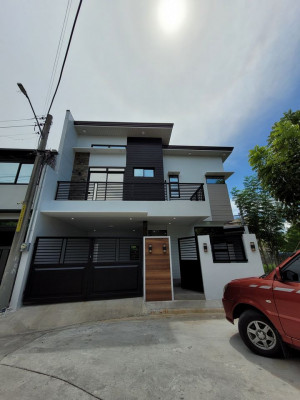 HOUSE AND LOT FOR SALE!!!