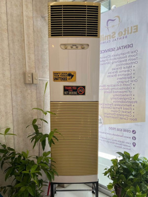 Carrier 3tr Floor mounted AC