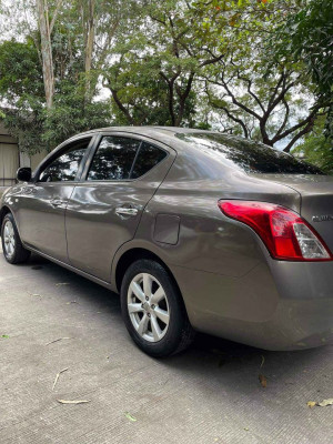 2015 Nissan almera