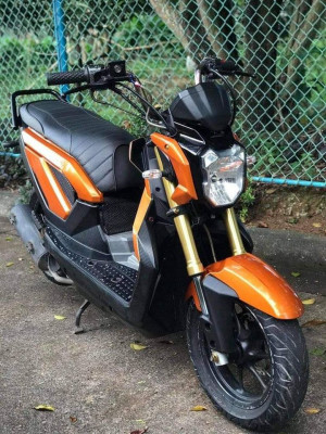 HONDA ZOOMER