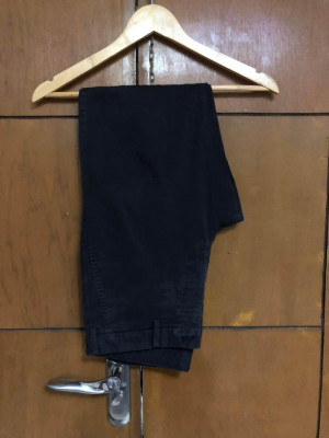 Uniqlo Black Chino Pants