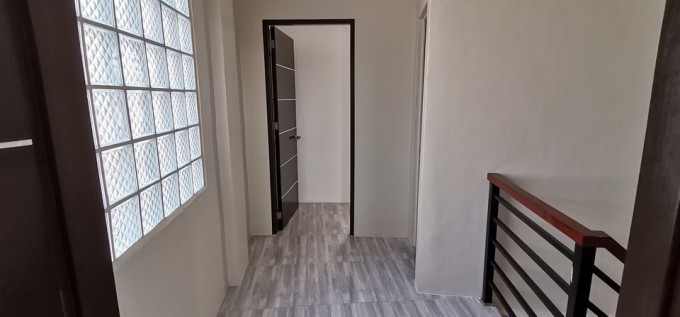 3 Storey Townhouse - Sampaloc, Manila