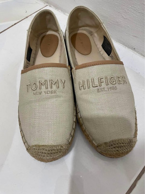 tommy hilfiger shoes