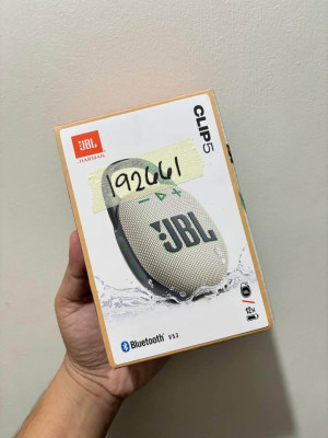Jbl clip 5 brandnew