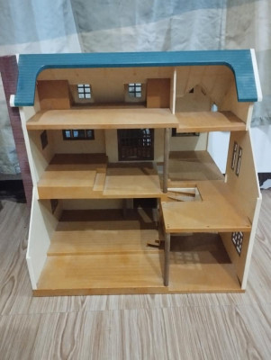 Sylvanian green masion