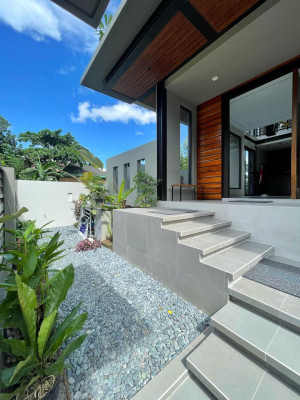 HOUSE AND LOT FOR SALE