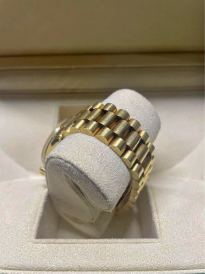 ROLEX SOLID GOLD DAY DATE