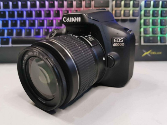 Canon 4000D