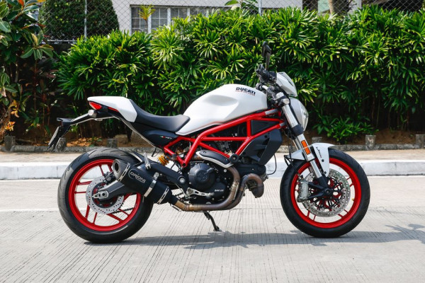 2018 Ducati monster 797 plus