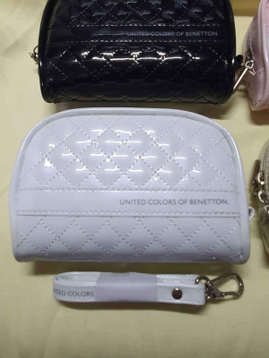 Benetton wristlet/coin purse