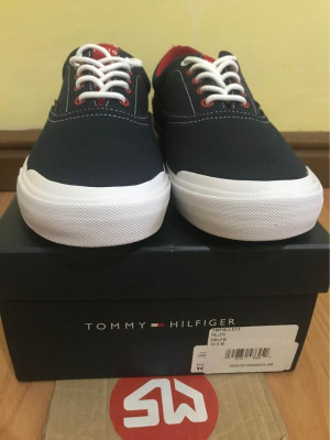 TOMMY HILFIGER PALLET