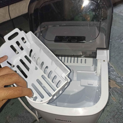 HICON MINI ICE MAKER