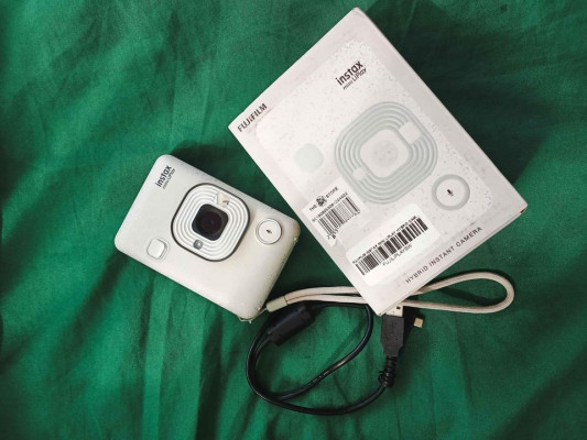 Instax Mini LiPlay (Preloved)