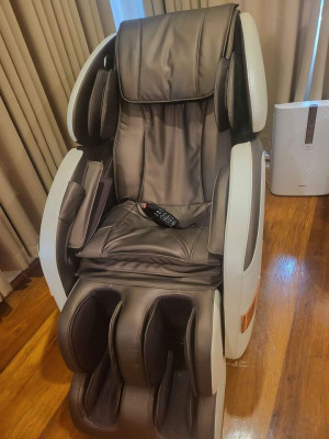 Ogawa Massage Chair