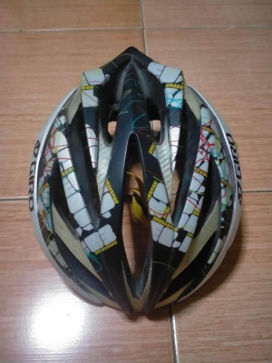 giro lance armstrong helmet