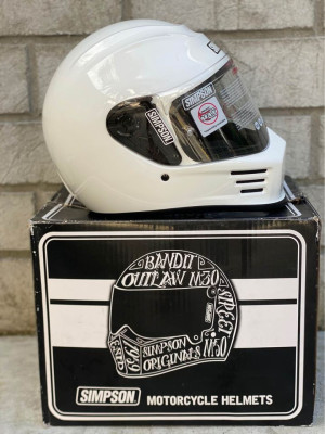 Simpson bandit helmet with extra smoke lens Brandnew Medium size