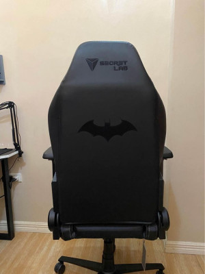 Secretlab Omega Dark Knight Edition