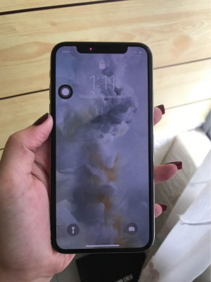 IPHONE X 64 GB