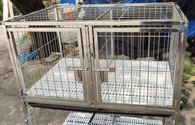 STAINLESS DOGCAGE FOR SALE