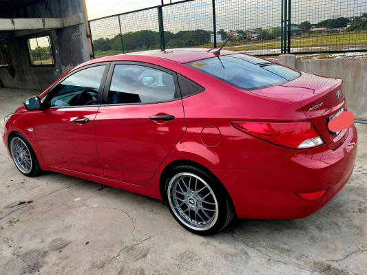 2016 Hyundai accent