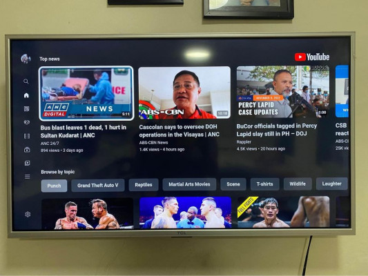 TCL 40” UHD 4K Smart TV w/ Youtube & Netflix