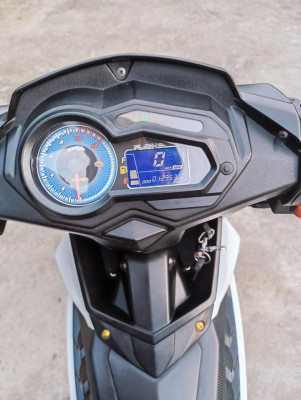 Rusi Flash GP150 FI