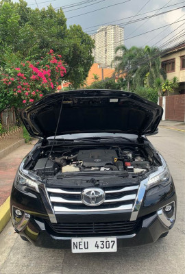 2019 Toyota fortuner v 2020 acquired diesel