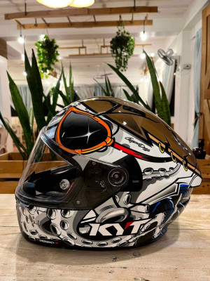 For sale my KYT Helmet