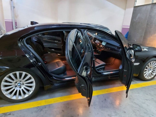 2010 BMW Series 7