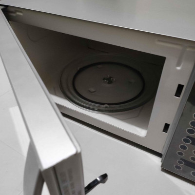 Whirlpool MWX 303 ES Microwave Oven