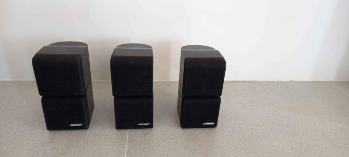 Bose cube speaker