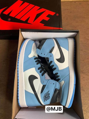 Jordan 1 High “University Blue”