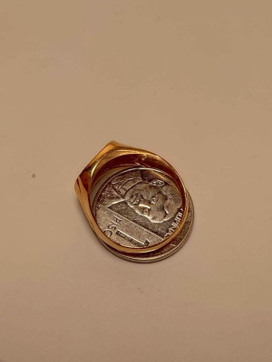 18K Saudi Gold Ring