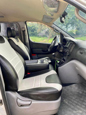 2009 Hyundai grand starex