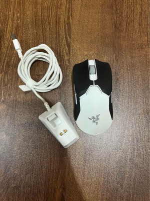 Razer Viper Ultimate Mercury Edition With Dock