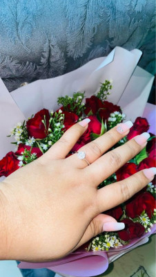 White gold Diamond Engagement Ring