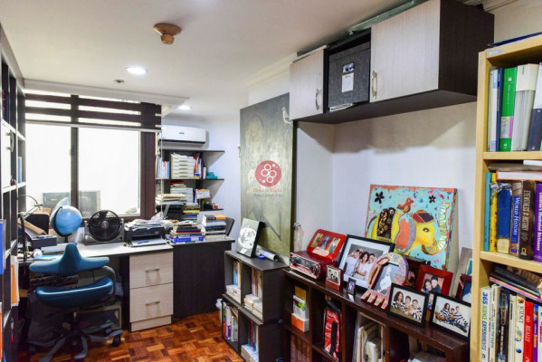 AIC Gold Tower , 5BR For Sale