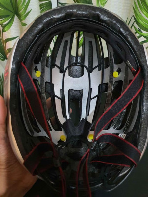 GIRO SYNTHE MIPS medium