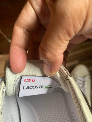 PRELOVED LACOSTE SNEAKER FOR MEN SIZE 9